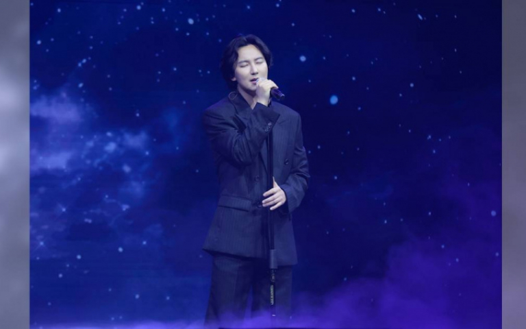 金南佶見面會4小時值回票價　中文獻唱《月亮代表我的心》