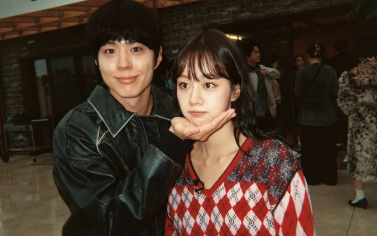 朴寶劍、惠利擁抱哭成一片　成東鎰笑喊：乾脆結婚吧