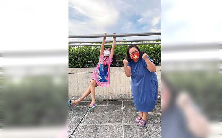 星防疫3/用想像力培養耐心 鍾欣凌防疫生活忙與女鬥嘴