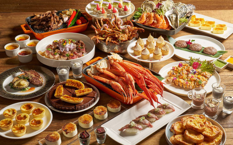 母親節這樣吃！潮粵坊早鳥訂席贈滴雞精禮盒、自助餐廳輕鬆享用松葉蟹、生蠔等美食！