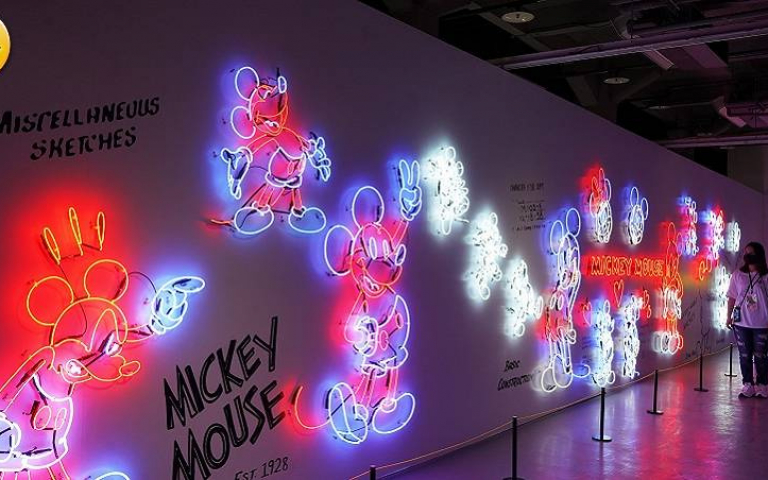 「米奇藝術展」華山盛大開展 國內外藝術家致敬米奇 陳冠希、孟耿如創作亮相