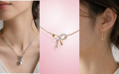 高級感拉滿、4款輕奢飾品千元起！SWAROVSKI蝴蝶結美到犯規、Akoya珍珠戴上秒精緻