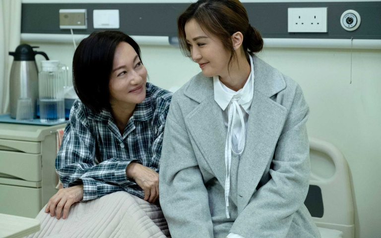 《感動她77次》 8月13日情人節檔上映 !金馬影后惠英紅一改犀利精明面貌 ,一場動人哭戲 展現影后功力 !