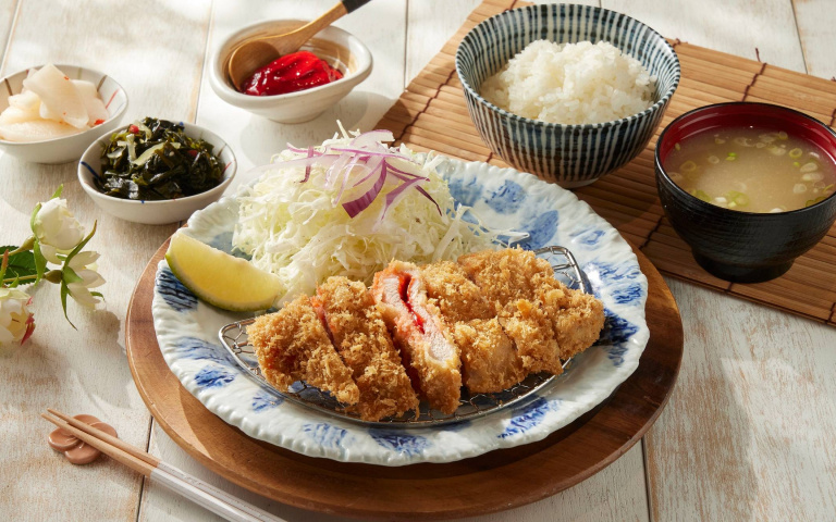 嘗鮮梅子風味豬排限時88折　點牛舌套餐證件對中2碼招待霜淇淋