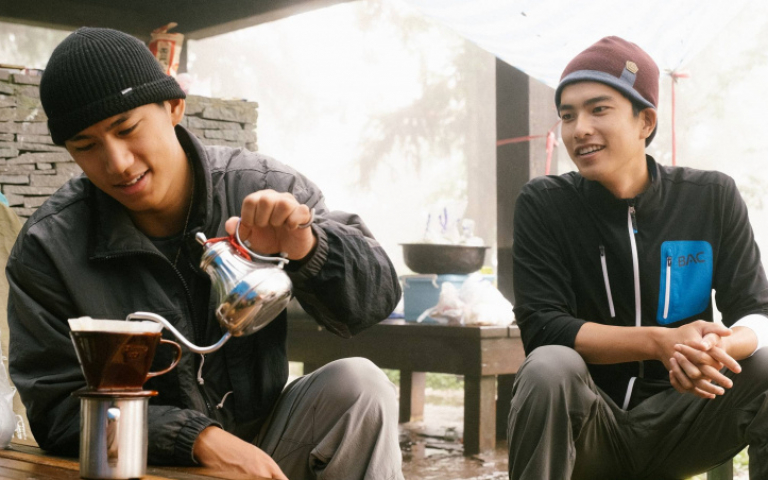 朱軒洋帶小朋友進山林「心裡很多髒話」　佩服曾敬驊濕身秒睡功力