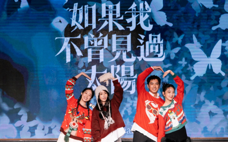 親完江齊換親柯佳嬿　曾敬驊自嘲：很像男優