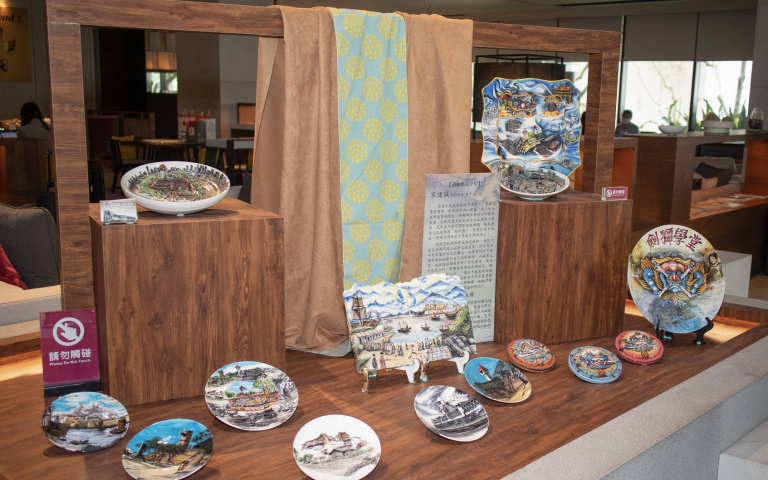 台南酒店推安平陶藝展!展出10多件作品,再抽劍獅壁飾、對杯組!