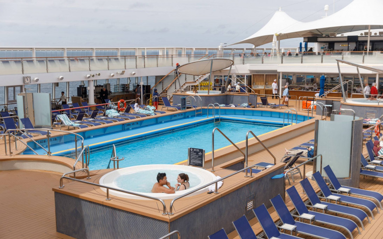 迎戰雙11電商下重本　抽四大洲指定國家旅遊金、日本商務艙來回機票