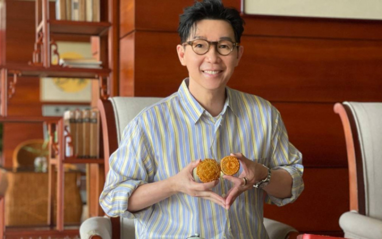 品冠離家工作約三個月 中秋靠視訊見妻兒