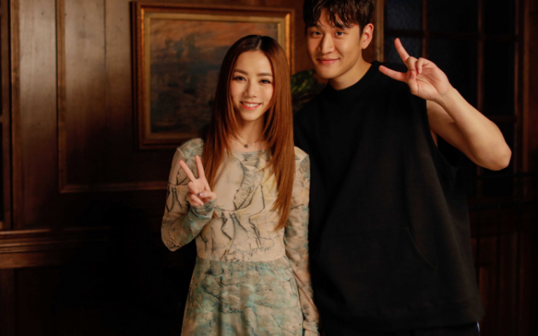 鄧紫棋揪周興哲強強聯手　〈別勉強〉悲傷情歌拍到笑場