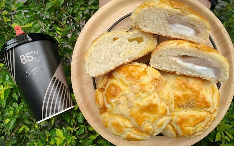 15元就能吃！85˚C推「芋泥拔絲菠蘿」　連21天「第二件半價」