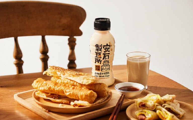 早餐來喝小農日曬豆漿 愛睏就飲雙倍濃烈咖啡