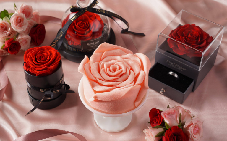 七夕就吃粉紅玫瑰蛋糕！搭配愛心氣球、多款永生花，真的超精緻！