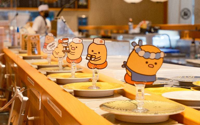 在台日本壽司品牌首度夢幻聯名!與本土插畫家聯名推出萌感十足周邊1/29贈完為止!