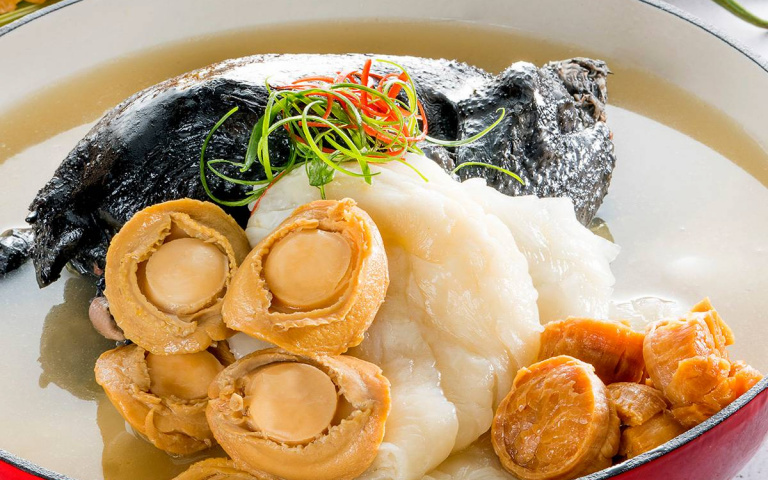 家傳年菜桌上鮮 道道講究豐儉由人