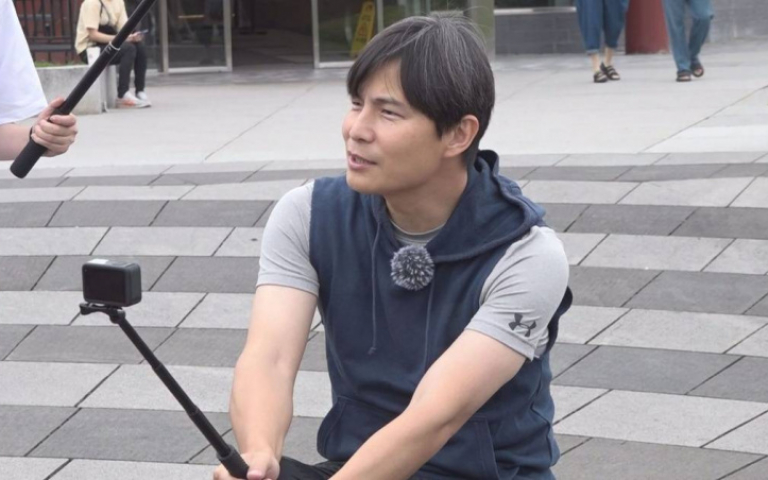 《飢餓遊戲》主持群五缺二　孫協志暈吐衝醫院掛急診