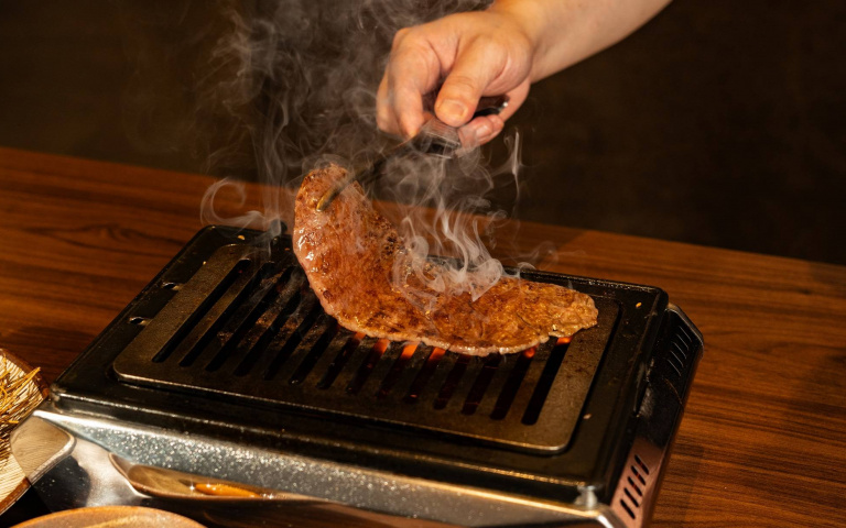 飛驒牛祭在台起跑 4大名店推期間限定美味 端上燒肉、特製壽喜燒迎客