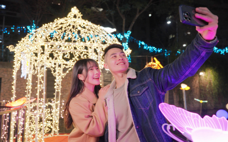 夢幻光之女神降臨迎接白色情人節　300萬盞LED燈點亮中港大排　