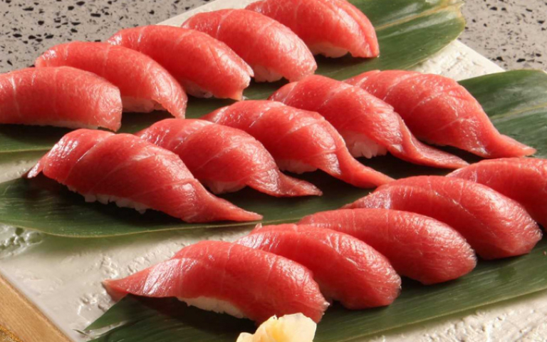 厚切黑鮪魚生魚片、握壽司吃到飽 三大品牌加量不加價