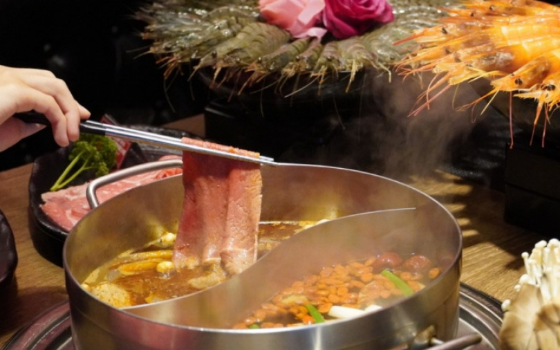 網美火鍋吃到飽進軍台南　試營運首三日肉肉免費升級美國Prime級手切神仙牛