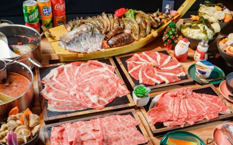 暖心火鍋季2／藏王台北首店開幕　日本A5和牛浮誇肉盤吸睛　打卡再送海鮮船