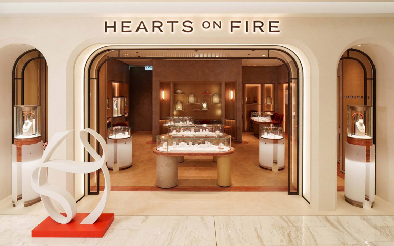Hearts On Fire全球首間嶄新形象精品店在SOGO BR4!超高級店裝設計帶來全新尊寵購物體驗!