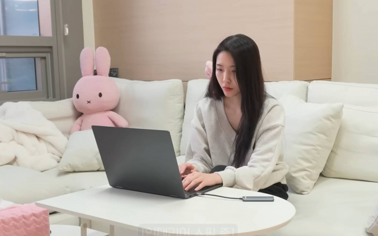 《換乘2》成海恩揭露貧困童年！半地下室與蟑螂共存：「家是我的自卑之處」