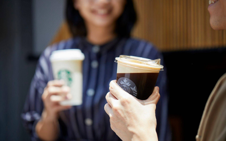 星巴克全品項「第二杯半價」!怡客咖啡「買蛋糕送咖啡」