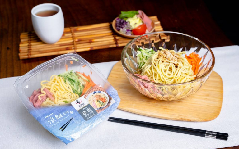炎夏超開胃!OKmart攜手百年製麵專家推「燻雞、椒香麻醬涼麵」,還有4款「台味小吃」必吃!