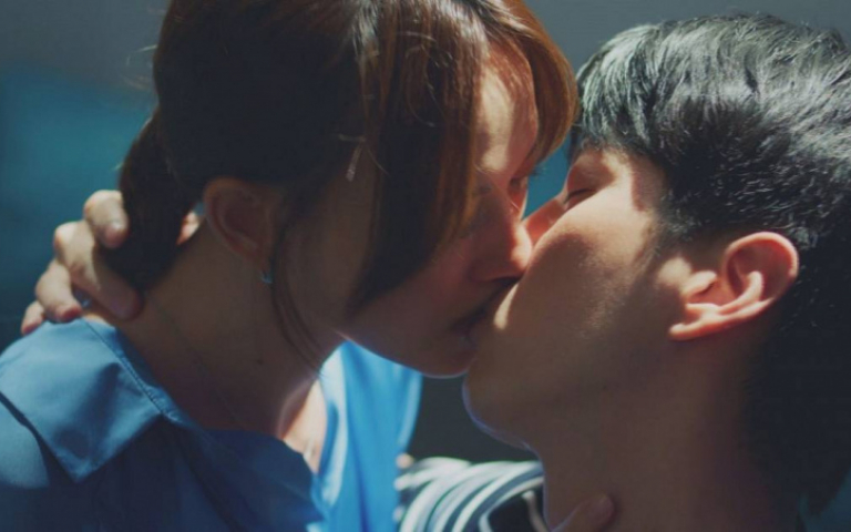 孫沁岳吻戲眼淚鼻涕齊發　姚以緹「疑似吃到」：有鹹鹹的