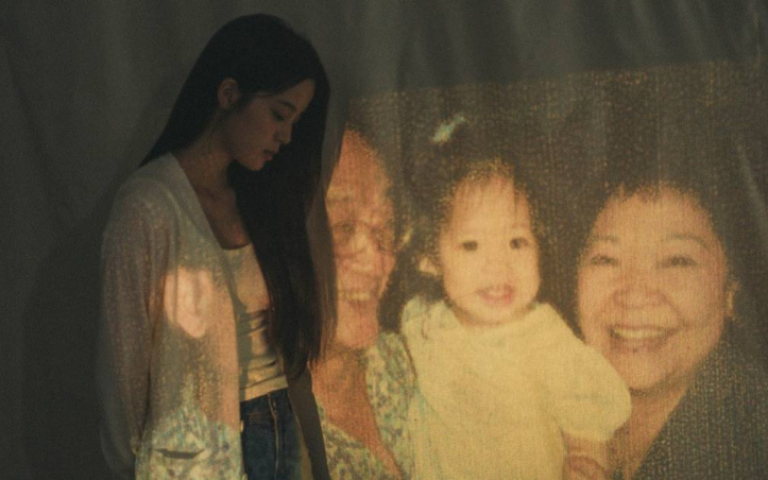 歐陽娜娜遺憾錯過外婆最後一面　將思念化為創作寫進歌裡