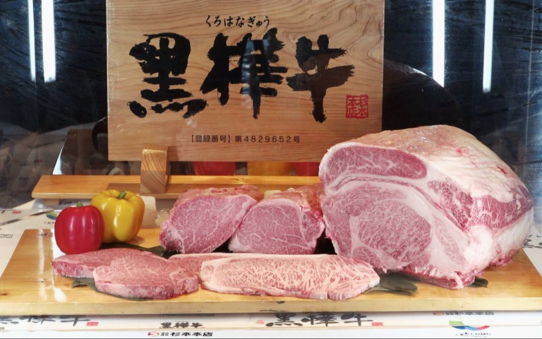 牛肉控先買再說!高等級的「黑樺牛」登台,彈牙口感真的超欠吃!