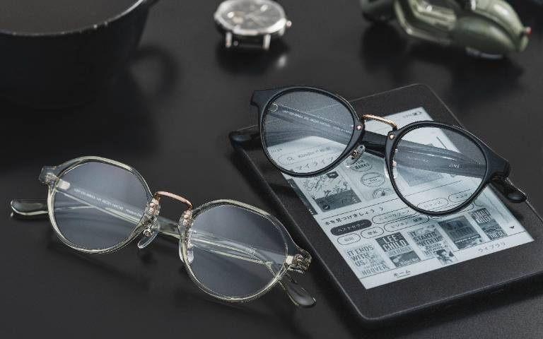 補班不QQ！ JINS祭周末「多支優惠」現折666，助你掃除補班厭世fu