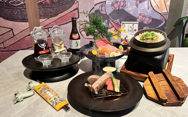 日式餐廳吃鮪魚套餐,抽霜降牛、檸檬塔,還能把多項「故宮精品」帶回家!