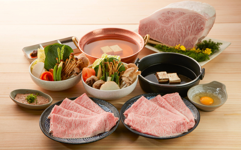 老乾杯、黑毛屋本家「新北旗艦店」氣派登場!升級打造「K Lounge貴賓廳」!祭和牛買二送一