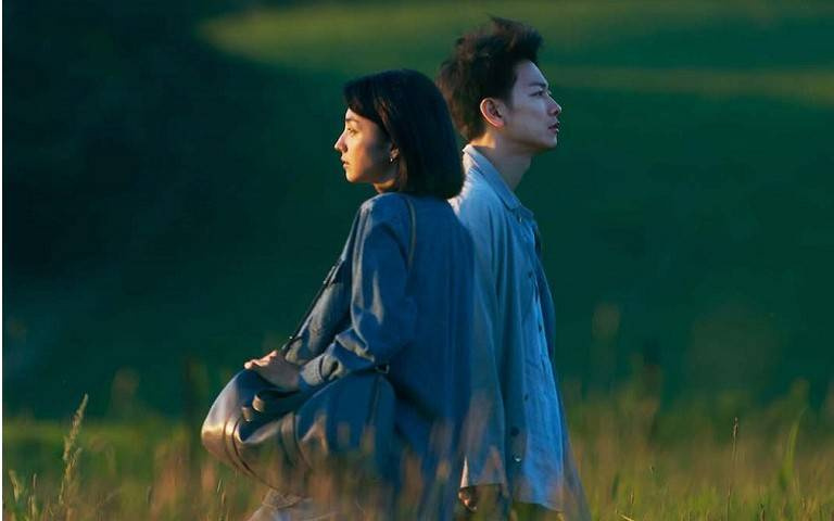 影爆點/宇多田光神曲搭配滿島光、佐藤健 Netflix《First Love初戀》做一場完美純愛的夢