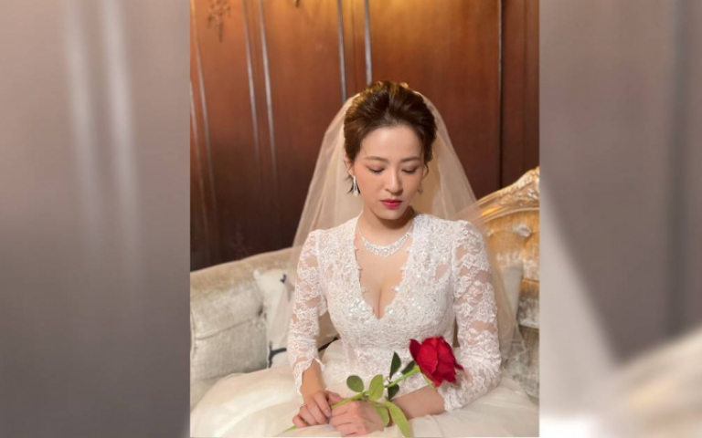 蘇晏霈15度為戲披婚紗 大露美胸:美的事物要跟大家分享