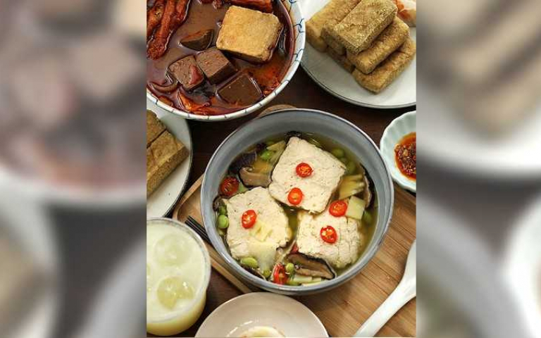 【臭入心坎1】逐臭臭豆腐專門店　蔬菜熬煮洞洞入味