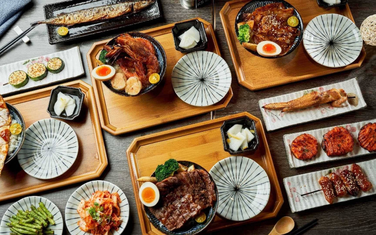 抽萬元精品包!大葉高島屋15家餐廳最低74折,滿300元就能抽大獎!