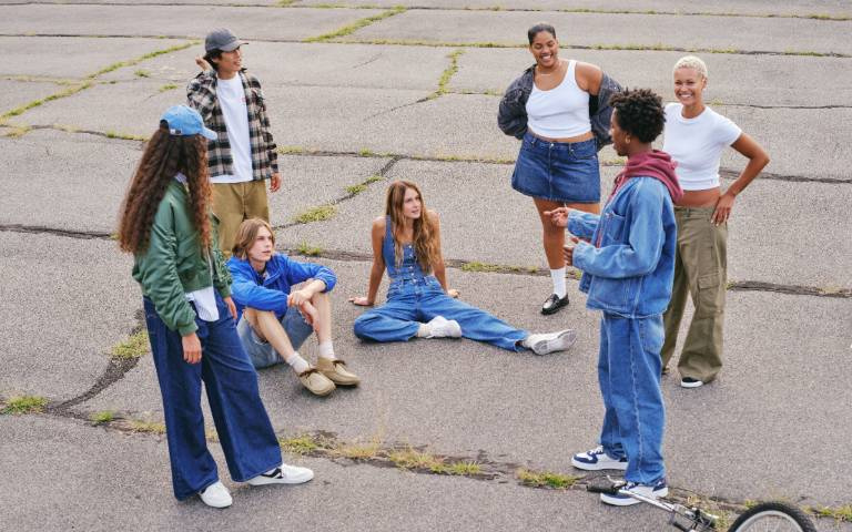 Levi’s®春夏系列開賣！「丹寧管很寬」只要五秒找到你要的寬潮態度！