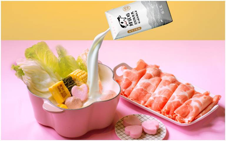 草莓季登場！國民火鍋「錢都」ｘ「鮮乳坊」聯名　，還有吉哆火鍋百匯推草莓巧克力噴泉、草莓聖代DIY超吸晴！