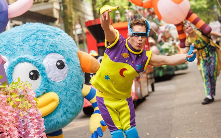 憑學生證72折爽玩六福村！ 三大打卡點、近距離觀察「動物見面會」，精彩值回票價！