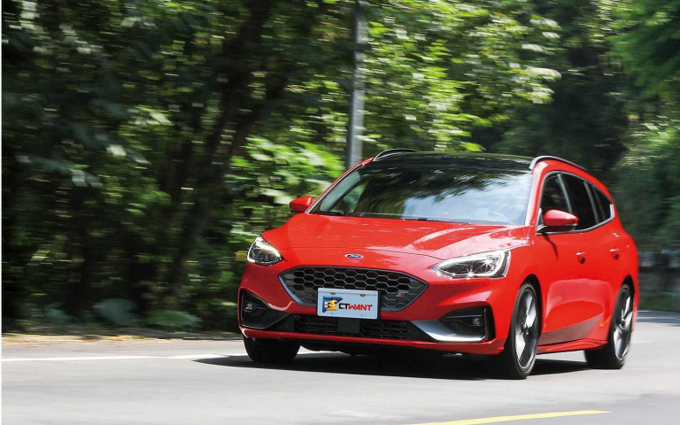 飆上路/Ford Focus ST Wagon 夠帥夠實用