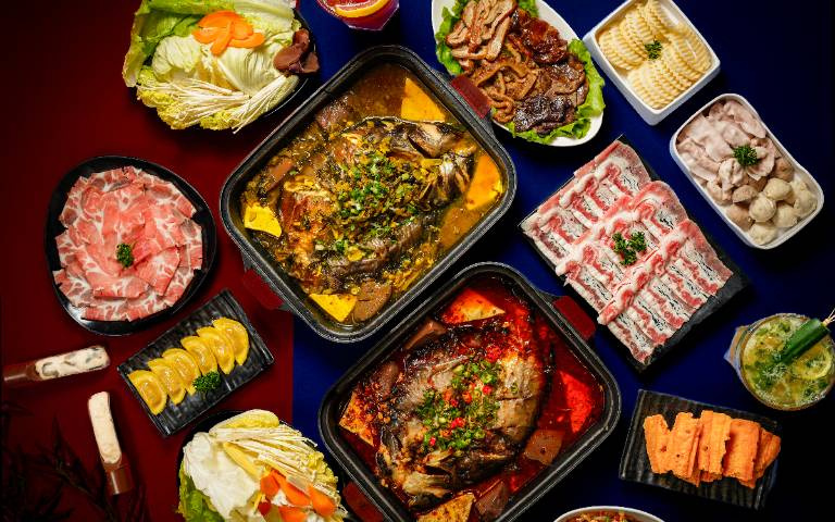 最道地重慶秘製香麻好味道！新竹首家麻辣烤魚火鍋！ 獨家特選比臉大鮮嫩烤魚