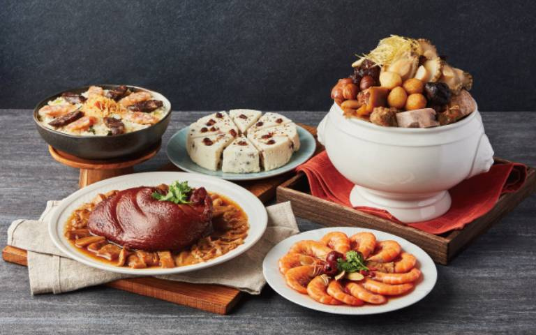年末感恩回饋,年菜預購 85折、嚴選在地優質果農、近百款精緻禮盒「呷澎湃」!