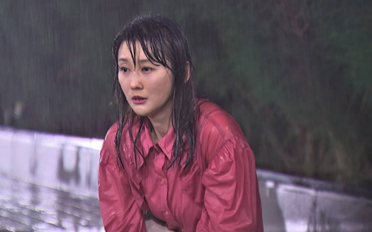 陳珮騏拍戲摔下樓梯　崩潰呼喊...隔天「聲音沒了」