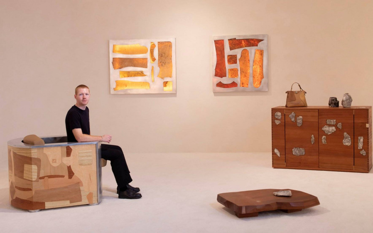 FENDI攜手Lewis Kemmenoe推出æNigma家具系列！從椅子到茶几每樣單品都是工藝與創新碰撞的奢華之作！