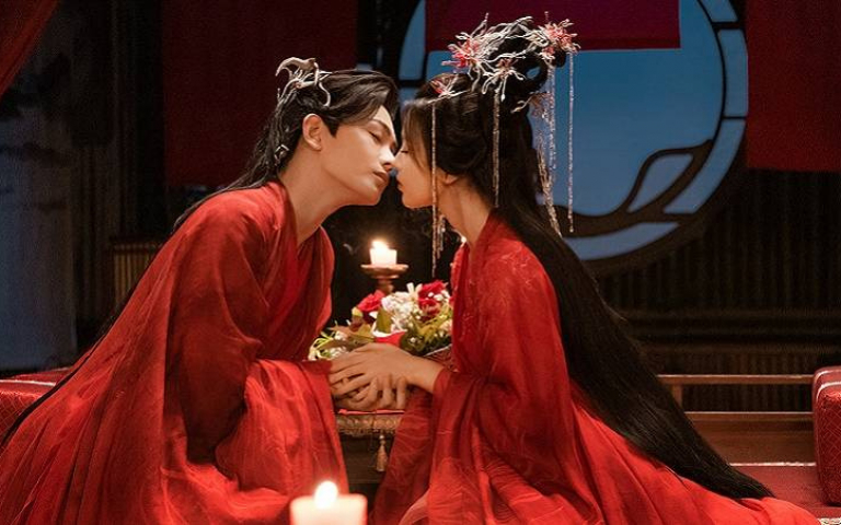 楊超越《七時吉祥》體驗七種角色　虐戀後甜蜜定情丁禹兮