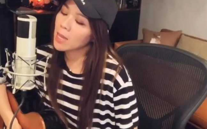 天上掉下來的歌聲！「她」翻唱〈說好不哭〉為周董祝壽