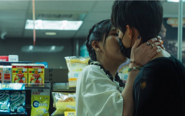 金鐘影后為戲瘦4公斤　認「罩杯空虛」：本來就不大